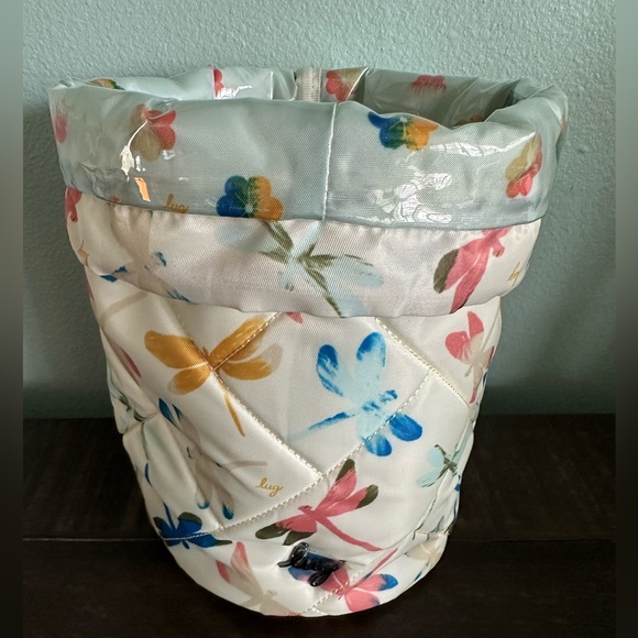 ✨ NWT Lug Tumbler Storage Cosmetic Pouch in Dragonfly Multi ✨ - Picture 2 of 8